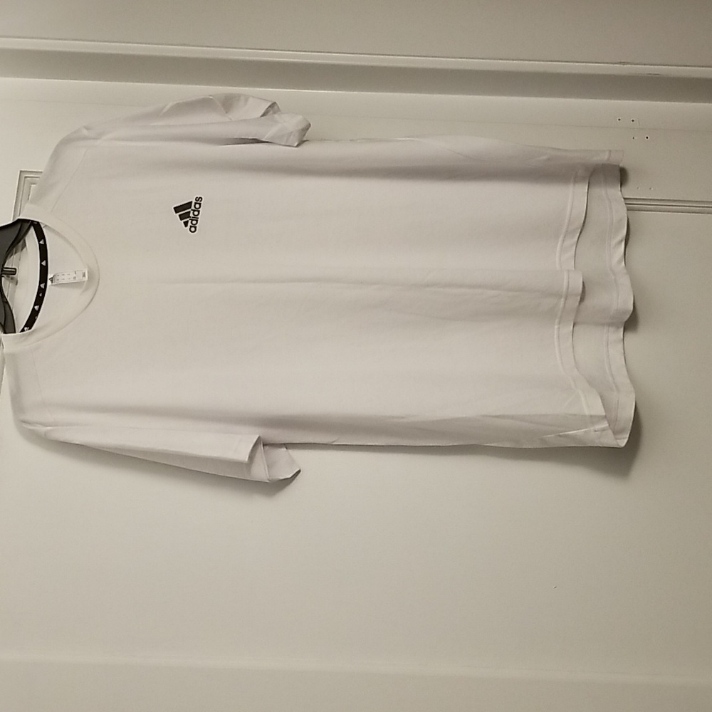 Mens white tshirt